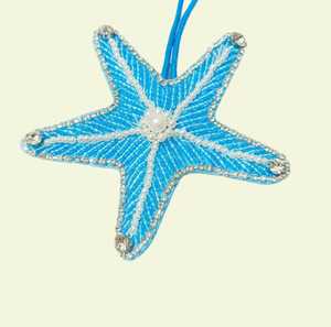 พวงกุญแจดอกลิลลี่ประดับลูกปัด งานปักมือ ของตกแต่งกระเป๋า - Product Image 4