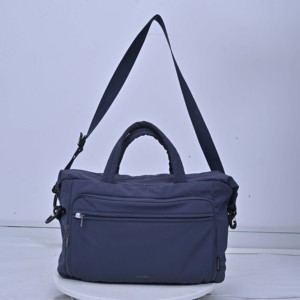 Sac de week-end HOOGA bleu marine en PU, fermeture éclair, deux poignées, résistant à l'eau, grande capacité, sacs portables avec chaîne de perles - Product Image 1