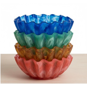 Frutero de Poliresina Sostenible con Diseño de Espirales Blancas, Vajilla para el Hogar y Restaurantes, Tazón Personalizado Hecho a Mano para Ensaladas de Frutas y Verduras - Product Image 5