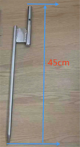 Base de sujeción a tierra de alta resistencia para banderas tipo pluma y banderas de playa, de acero, para publicidad exterior. - Product Image 2