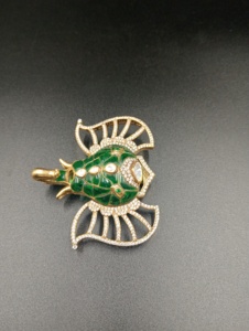 AMAIRA JEWELS <b>Elephant</b> Shape Gold Plated Green Stone Brooch Pins Unisex Fashion Accessory Engagement Party Wedding <b>Gift</b> - Product Image 4