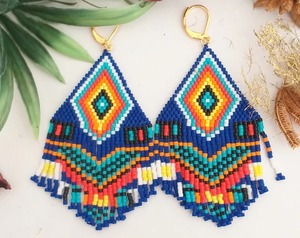 Boucles d'oreilles perlées pour vendeurs en ligne, qualité e-commerce, finition lisse, prix d'usine en gros - Product Image 4