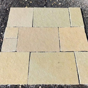 Carreaux de pierre de chaux jaune Shahabad naturels non polis, modernes, durables et de qualité supérieure, coupés à la machine, pour revêtements de sol résidentiels et pavage extérieur - Product Image 1