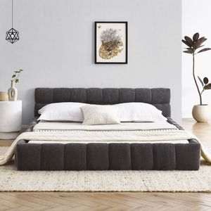 Letto matrimoniale imbottito con testiera in tessuto ciniglia spesso e piattaforma in legno massello - Product Image 3