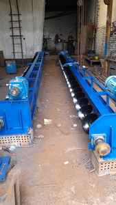 Transportador de tornillos automático de alta resistencia para el transporte de polvo, gránulos y materiales a granel en líneas de producción industrial. - Product Image 5