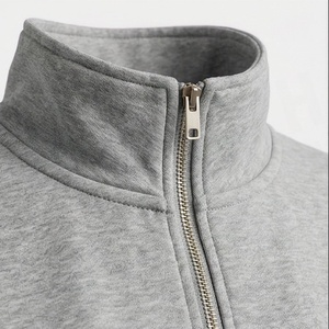 Conjunto de Sudadera con Capucha y Pantalones Cortos de 2 Piezas para Mujer, Color Gris Sólido, Felpa, Ropa Casual, Largo por Encima de la Rodilla, Corte Regular - Product Image 4