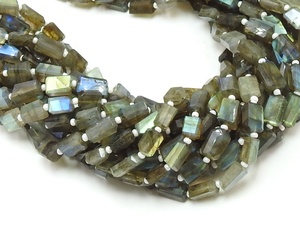 Pierre naturelle de labradorite, pépites roulées à facettes coupées à plusieurs niveaux, multi-reflets, 15 pouces, environ 6-10 mm de long, fournitures pour grossistes - Product Image 2