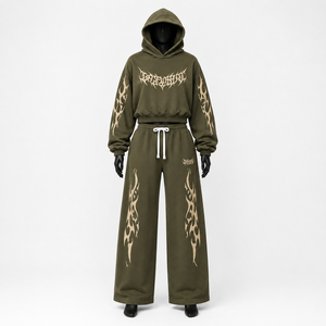 Conjunto de Sudadera con Capucha y Pantalones Anchos Personalizados para Mujer, Estilo Urbano Informal de Dos Piezas - Product Image 1