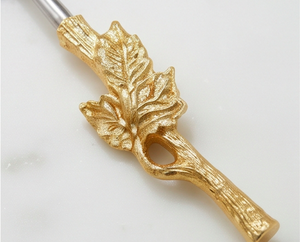 Juego de 4 cuchillos para queso con mango de hoja de oro, cuchillas de acero inoxidable, utensilios para servir para uso doméstico - Product Image 2