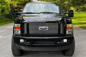 Ford F-250 Super Duty Usada del 2008, Edición del 105 Aniversario de Harley-Davidson, 4x4 - Product Image 2
