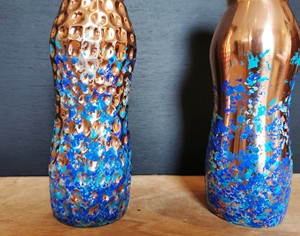 ขวดน้ำทองแดงตีลายแบบสั่งทำพิเศษ ความจุ 950 มล. ดีไซน์โค้งมนพร้อมฝาปิด สำหรับร้านค้าและผู้จัดจำหน่าย - Product Image 3