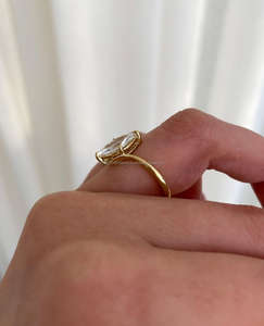 Bague de mariage/fiançailles unisexe en or blanc 14 carats, sertie à la main, avec diamant taille marquise, cultivé en laboratoire IGI, style vintage, pour anniversaire - Product Image 2