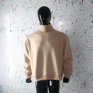 Sweat-shirt à col montant 100% coton bleu avec broderie appliquée, col large, URBAN PRODUCTIONS - Product Image 3