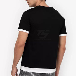 T-shirt pour homme au design optimal, matière extensible douce au toucher et coupe décontractée, idéal pour les activités de plein air - Product Image 6