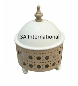 Casserole en céramique noire avec couvercle en acier inoxydable, diamètre 20 cm, compatible lave-vaisselle, compatible gaz et induction - Product Image 2