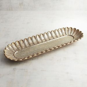 Plateau à chocolat en métal contemporain alliant praticité et élégance - Product Image 6