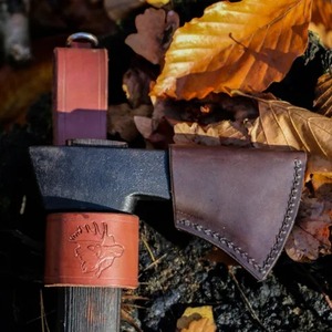 Handmade Industrial Grade <b>Axe</b> with High Carbon Steel Blade and Wooden Handle Leather Sheath 2Lb - Product Image 5