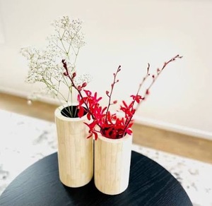 Pot de fleurs rond en os de buffle incrusté de corne, fait main, style Art Déco, vase de sol portable, décoration d'intérieur de luxe, par ILAHI - Product Image 1