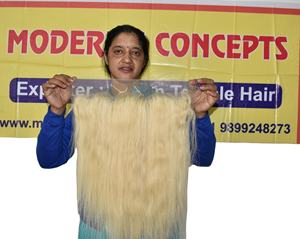 Extensions de cheveux humains de temple indien vierge noire naturelle crue paquets bouclés alignés par vague lâche non traitée - Product Image 3