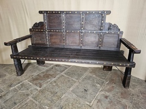 Juego de Sofás de Diseño Antiguo con Estructura de Madera Resistente, Acabado Liso y Cómodo para Espacios Tradicionales - Product Image 4