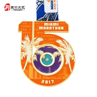 Médaille personnalisée OEM, Médaille de récompense à design rotatif, Médaille de présentation, Artisanat métallique pour marathon, football.