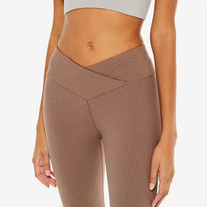 Leggings pour femmes à motif uni, grande taille, de haute qualité, taille haute, respirants - Faible MOQ, prix de gros, vêtements de fitness et de sport - Product Image 2