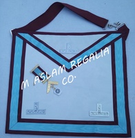Insignia Magnética Clásica Mark Regalia Master Meson 100% Cuero de Cordero con Cuentas Bordadas y Sin Níquel