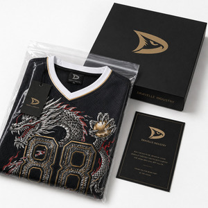 Maillot de sport personnalisé Dragon Emperor en maille pour homme, noir, style Y2K, avec impression métallique et broderie, coupe oversize, respirant, manches courtes - Product Image 5
