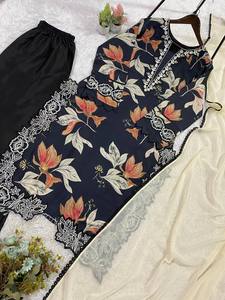 Traje pakistaní inspirado en HANIA AMIR para la temporada de verano, con top bordado, pantalón plazzo y dupatta. - Product Image 6