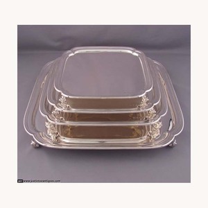 Plateau de service décoratif en bois et métal de qualité supérieure pour les confiseries, les chocolats et les fruits secs - Product Image 4