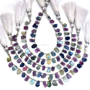 Lote al por mayor de cuentas naturales de zafiro múltiple con forma de rebanada lisa, hebra de piedras preciosas de 8mm-10mm y 6 pulgadas, uso para hacer joyas - Product Image 1