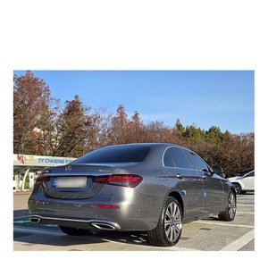 Mercedes-Benz Clase E E300e 4MATIC Exclusive 2023, 49,695 km, Caja de Cambios Automática, Volante a la Izquierda, Cámara Trasera - Product Image 5