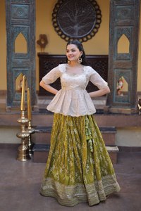 Conjunto de Lehenga Choli de Viscosa Jacquard Reversible para Mujer, Traje de Boda, Teñible, Elástico, de Secado Rápido y Sin Arrugas - Product Image 4