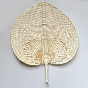 Éventails à main en bambou de qualité excellente, prix le plus bas, mini éventail en feuille de palmier, décoration tropicale, éventail à main. - Product Image 3