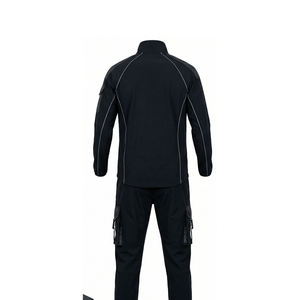 Ensemble de sport de compression unisexe haut de gamme Maluza : respirant, extensible, séchage rapide, léger - Product Image 2