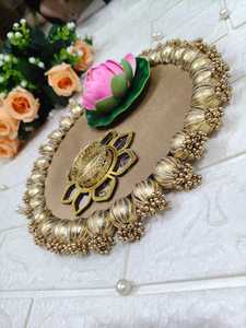 จานลายดอกบัวสีฝุ่นสำหรับตกแต่งงานดิวาลี ของตกแต่งโต๊ะงานแต่งงาน จานพูจาสำหรับงานดิวาลี ของตกแต่งงานพระพุทธเจ้าพระศุกรี - Product Image 2