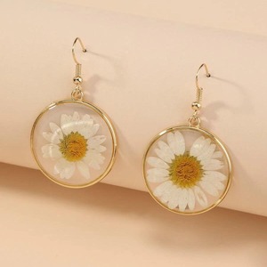 Pendientes de Resina Artísticos Hechos a Mano, Joyería Ligera y Moderna, Accesorio Elegante, Proveedor de Calidad de Exportación - Product Image 1
