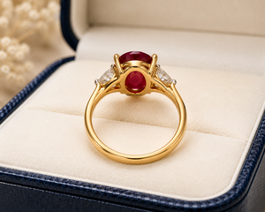 Bague de luxe vintage ovale avec rubis et trois pierres serties griffes, plaqué rhodium, cadeau de mariage, or 10K 14K 18K, argent 925 935 - Product Image 4
