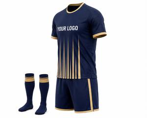 Ensemble short et maillot de football personnalisé 100 % polyester, séchage rapide, respirant, écologique, numéros personnalisés, design audacieux pour équipe - Product Image 4