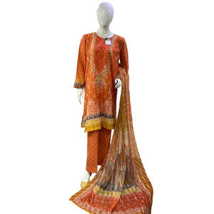 Collection de vêtements pakistanais tendance pour femmes, magnifiques broderies, ensemble 3 pièces, vêtements décontractés et de soirée, vêtements d'été - Product Image 1