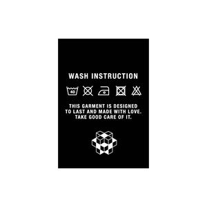 Étiquette personnalisée découpée au laser de qualité sur satin polyester pour étiquettes d'entretien lavables et image de marque élégante avec texture satinée brillante - Product Image 1