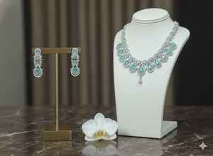 Parure de collier et boucles d'oreilles en laiton de qualité supérieure pour mariée, style ethnique classique, idéale pour les mariages et les fiançailles - Product Image 2