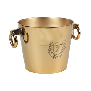 Enfriador de vino de hoja de metal con acabado chapado en oro Forma ovalada larga Excelente calidad con soporte para servir Precio al por mayor - Product Image 6