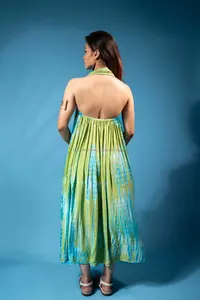 Bohemio hermoso Tie Dye verano Vintage colección para mujeres usan rayón sin espalda espagueti cuello en V Maxi vestido - Product Image 3