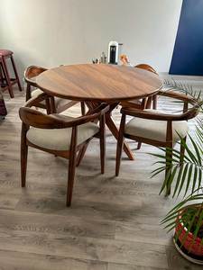 Modern Teak Wood <b>Round</b> <b>Dining</b> <b>Table</b> <b>Set</b> Scandinavian <b>Dining</b> Chair Luxury Cafe Restaurant Hotel Furniture - Product Image 3