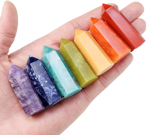 Petite tour de cristal de quartz de guérison pierre semi-précieuse artisanat à vendre acheter de beaux cristaux de pierre - Product Image 1