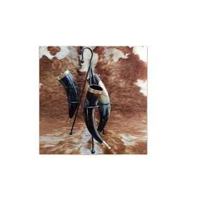 Jarra de Cerveza Estilo Vikingo Hecha a Mano con Forma de Campana, de Cuerno de Búfalo Natural, con Borde Dorado y Acabado Pulido, Venta al Por Mayor - Product Image 1