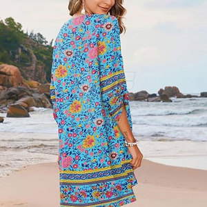 Robe élégante pour femme, style resort, imprimée, coupe ample, légère, idéale pour les vacances à la plage et les vacances en bord de mer - Product Image 2