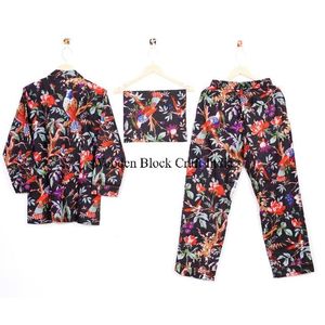 Ensemble de pyjama pour femmes en coton 100% fait main, respirant, avec fermeture à boutons, col rabattu, poches, vêtements de nuit confortables - Product Image 4