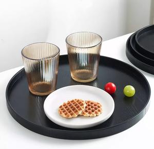 Bandeja de Servir Multiusos de Madera Maciza, Bandeja Grande Decorativa para Té, Café y Desayuno en Color Negro - Product Image 4
